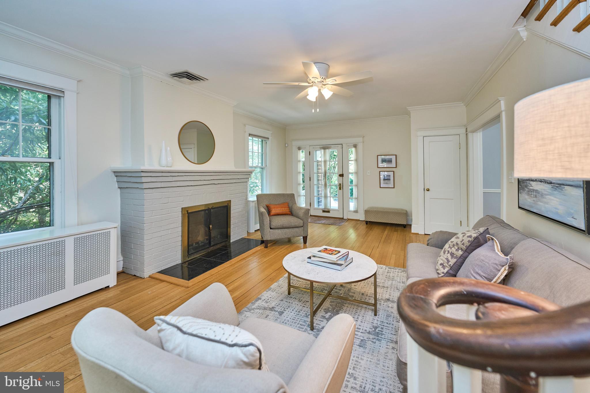 LYON PARK - Residential