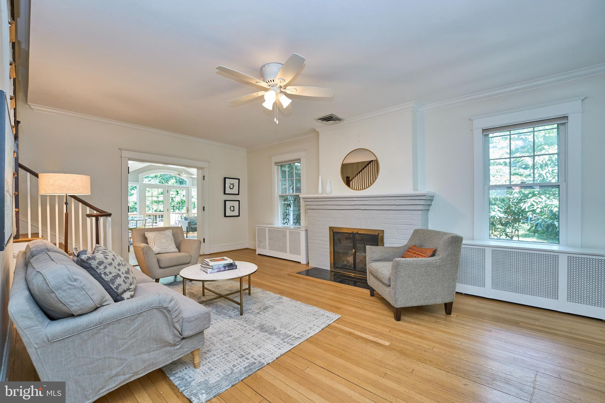 LYON PARK - Residential