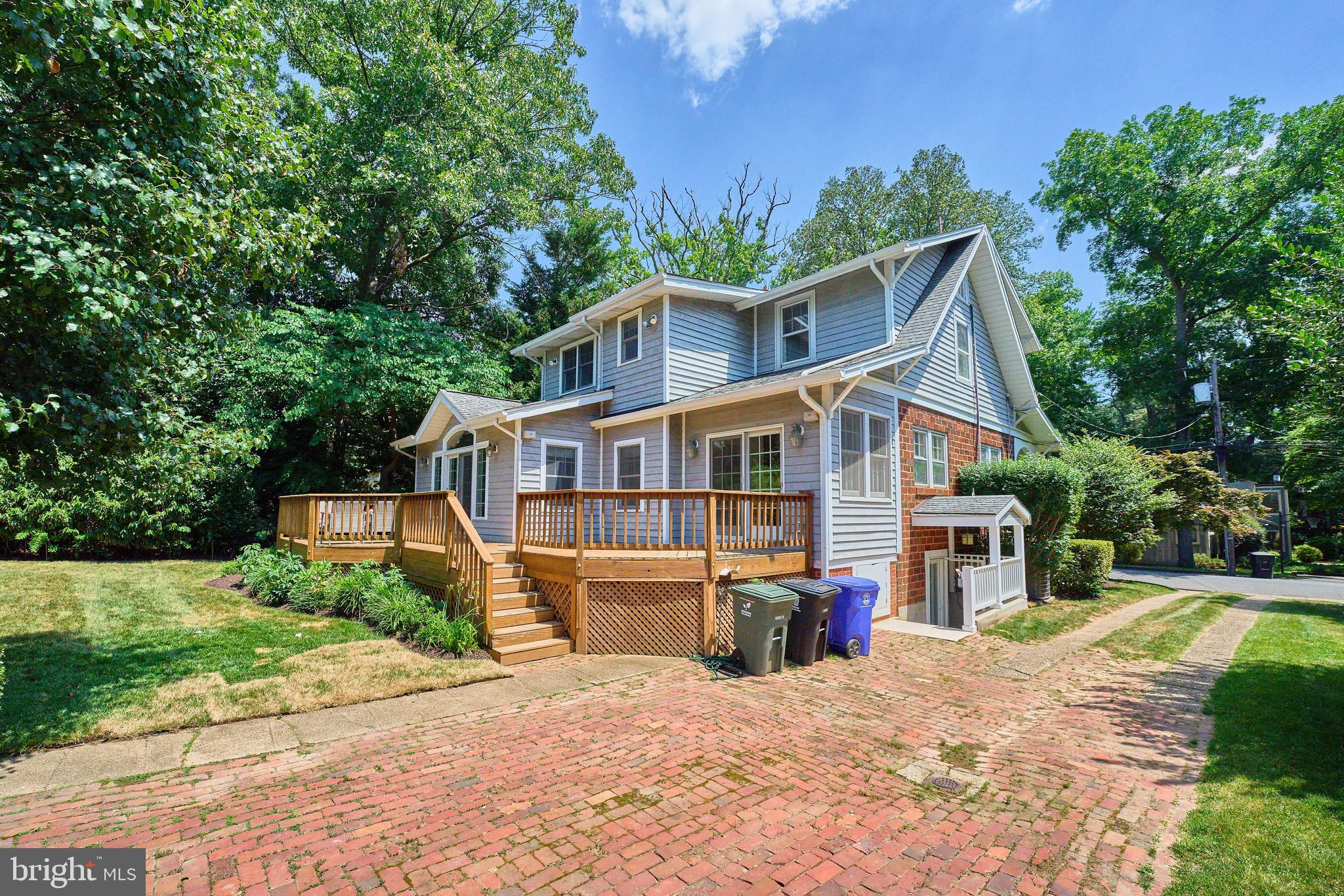 LYON PARK - Residential