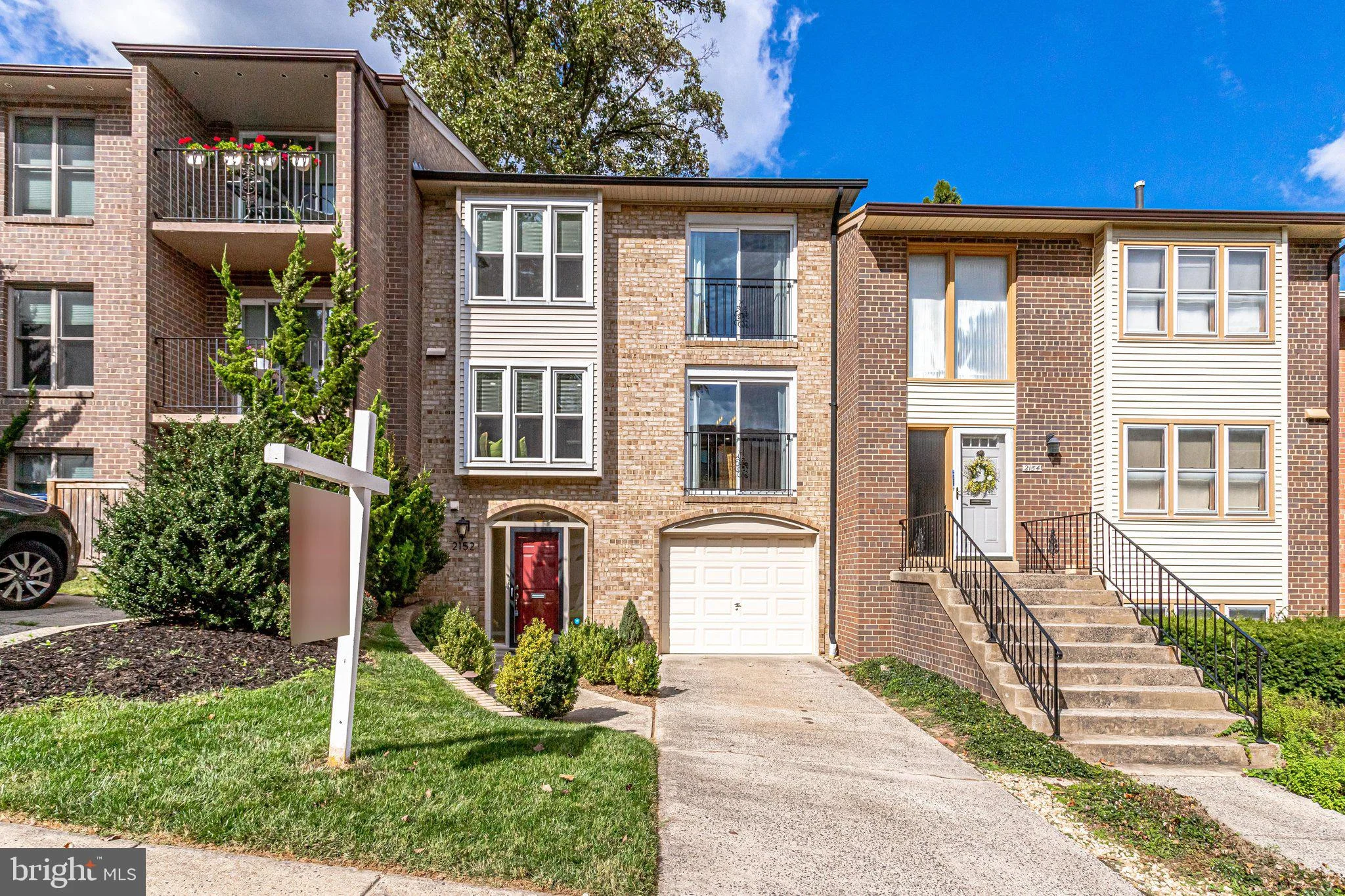 2152 Military Rd, Arlington, VA 22207