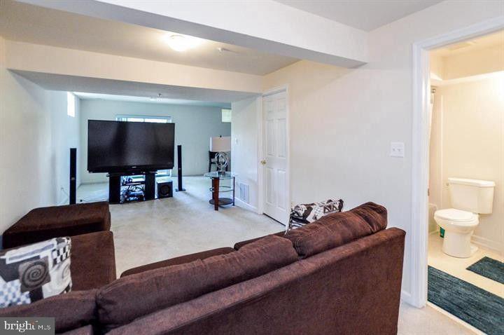 VILLAGES OF MARLBOROUGH - Residential