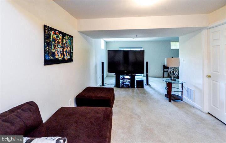 VILLAGES OF MARLBOROUGH - Residential