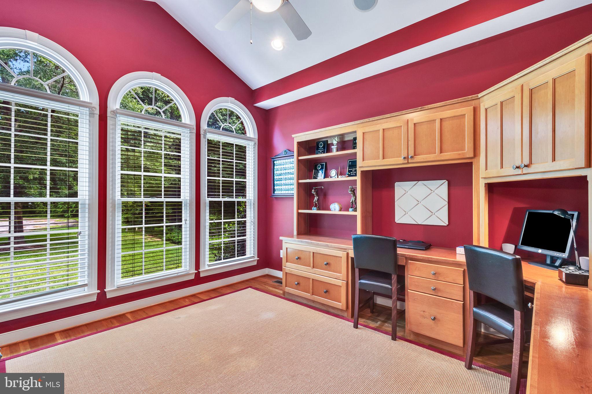 216 ROSEMARY COURT