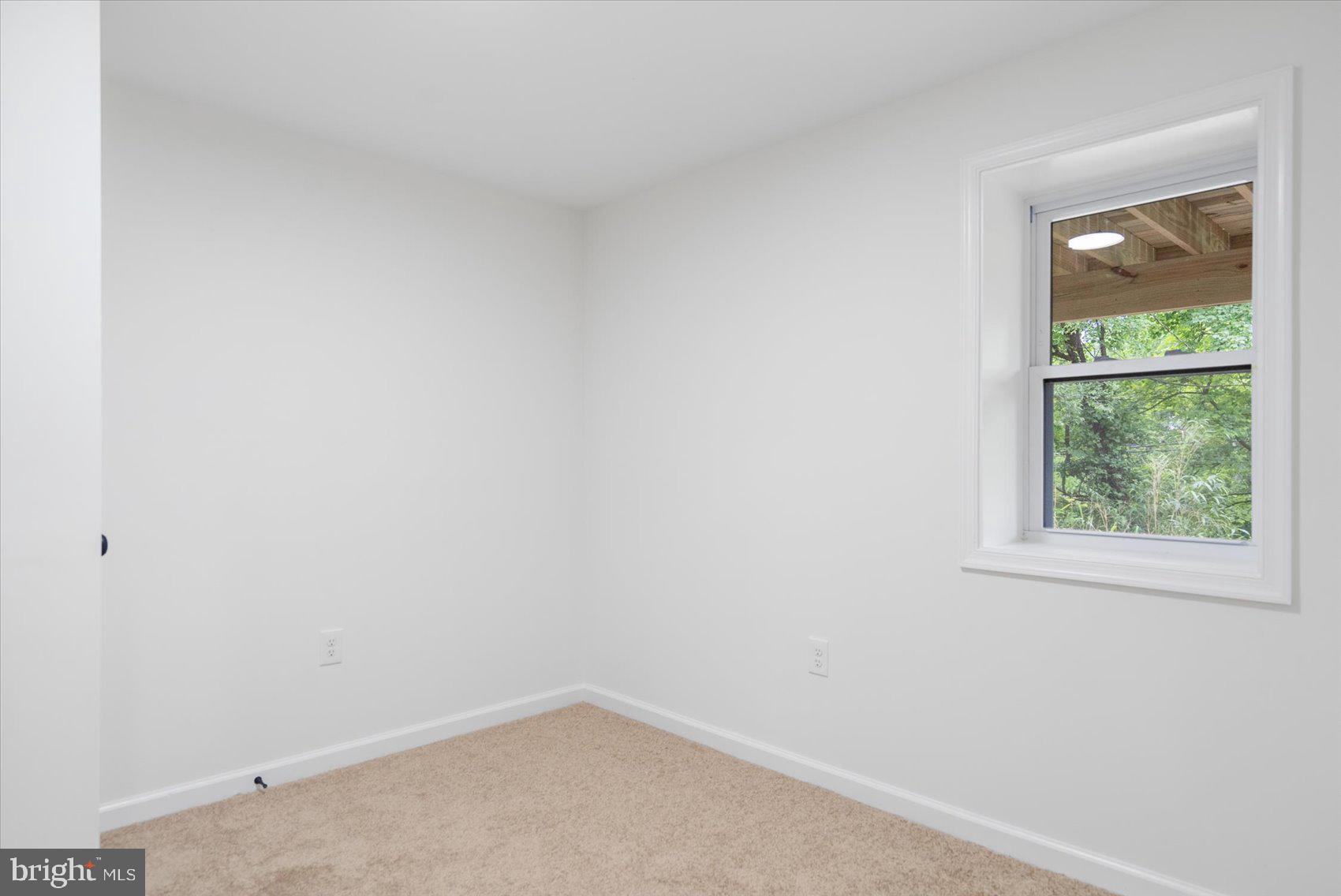 IDLEWOOD - Residential