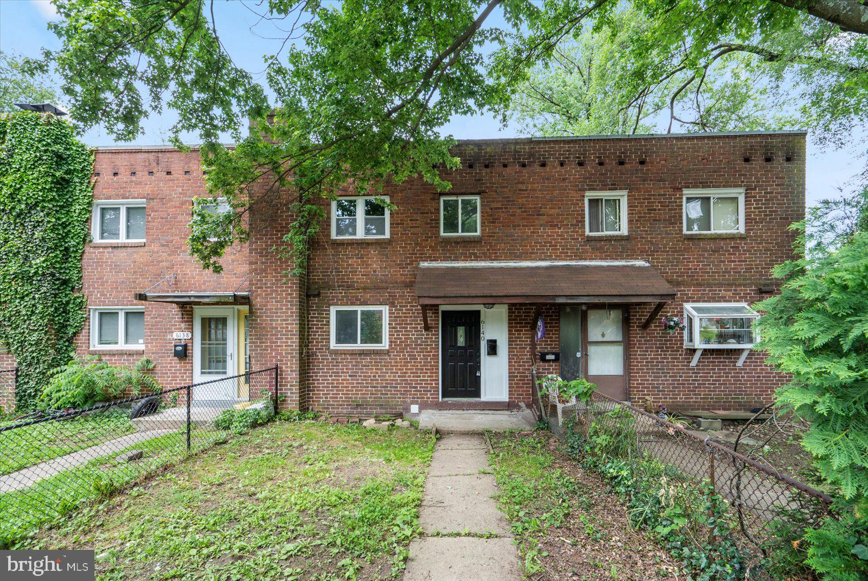 IDLEWOOD - Residential