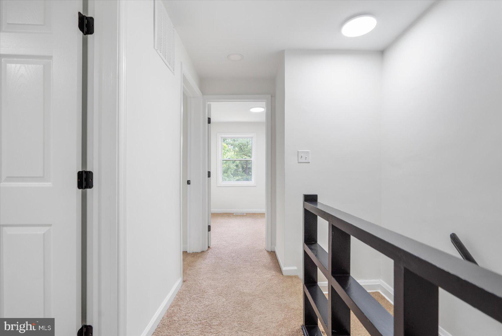 IDLEWOOD - Residential