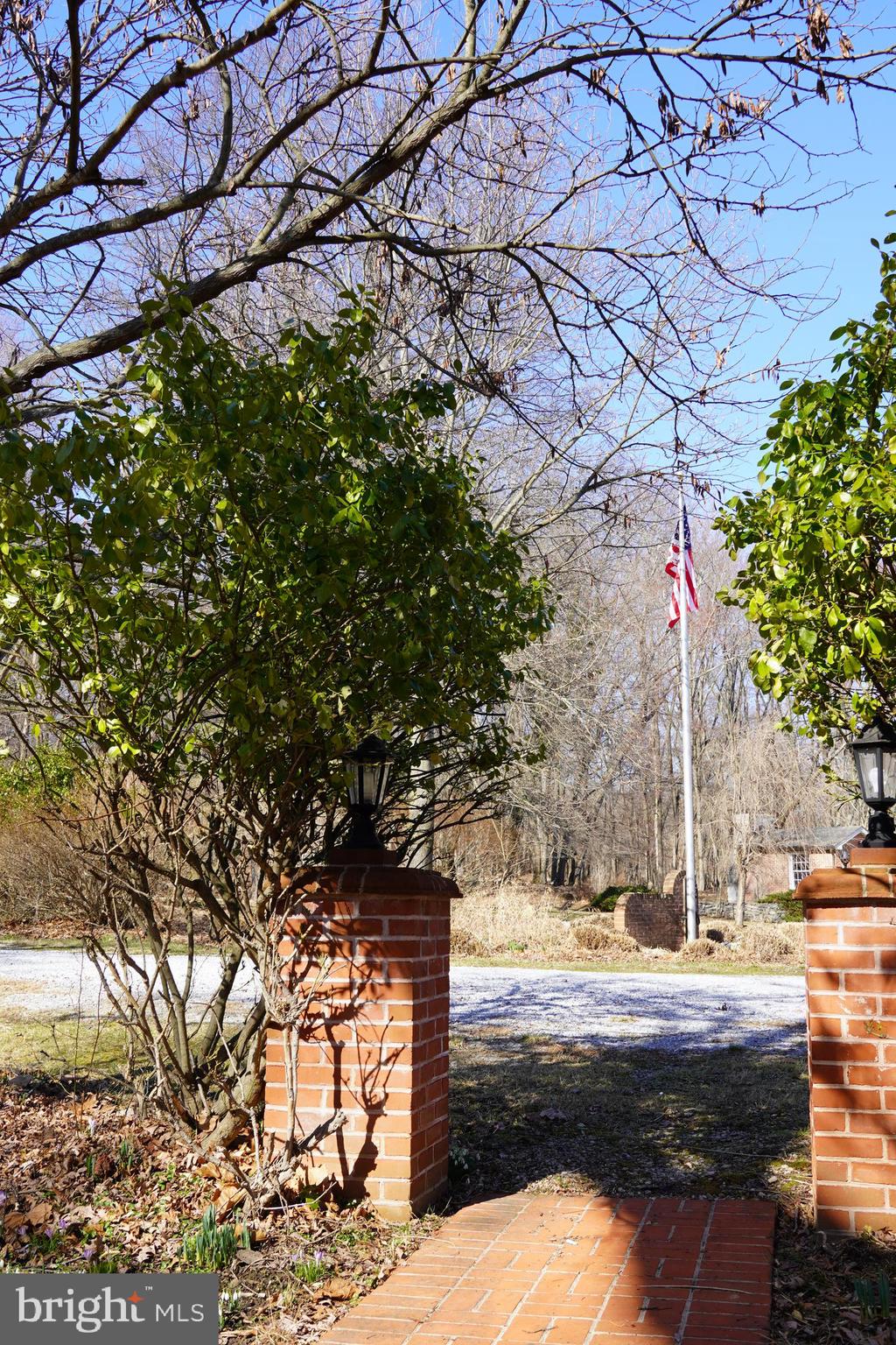 KEEDYSVILLE - Residential