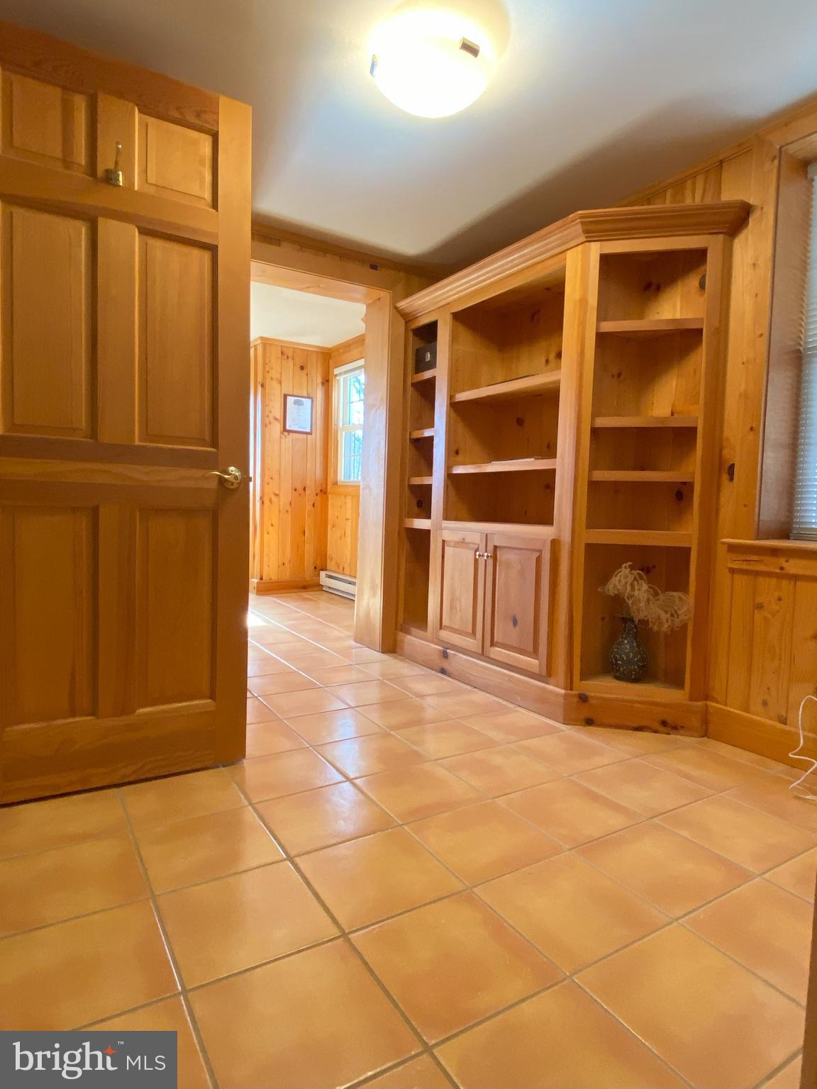 KEEDYSVILLE - Residential