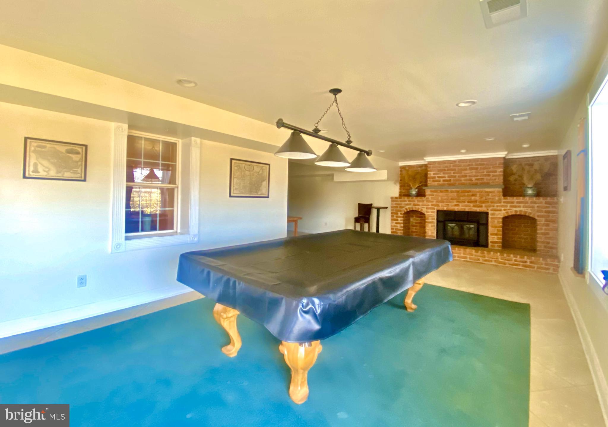 KEEDYSVILLE - Residential