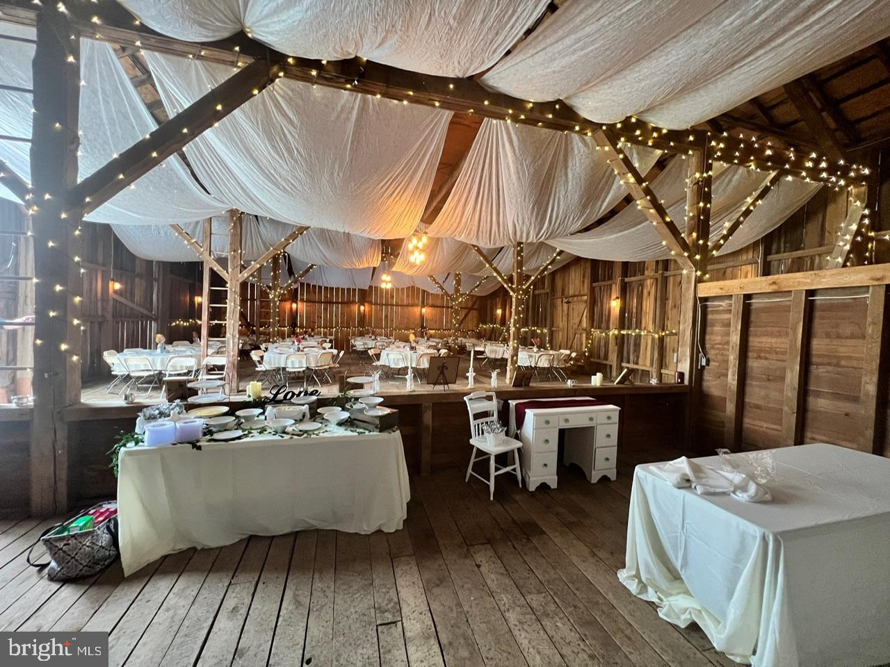 KEEDYSVILLE - Residential