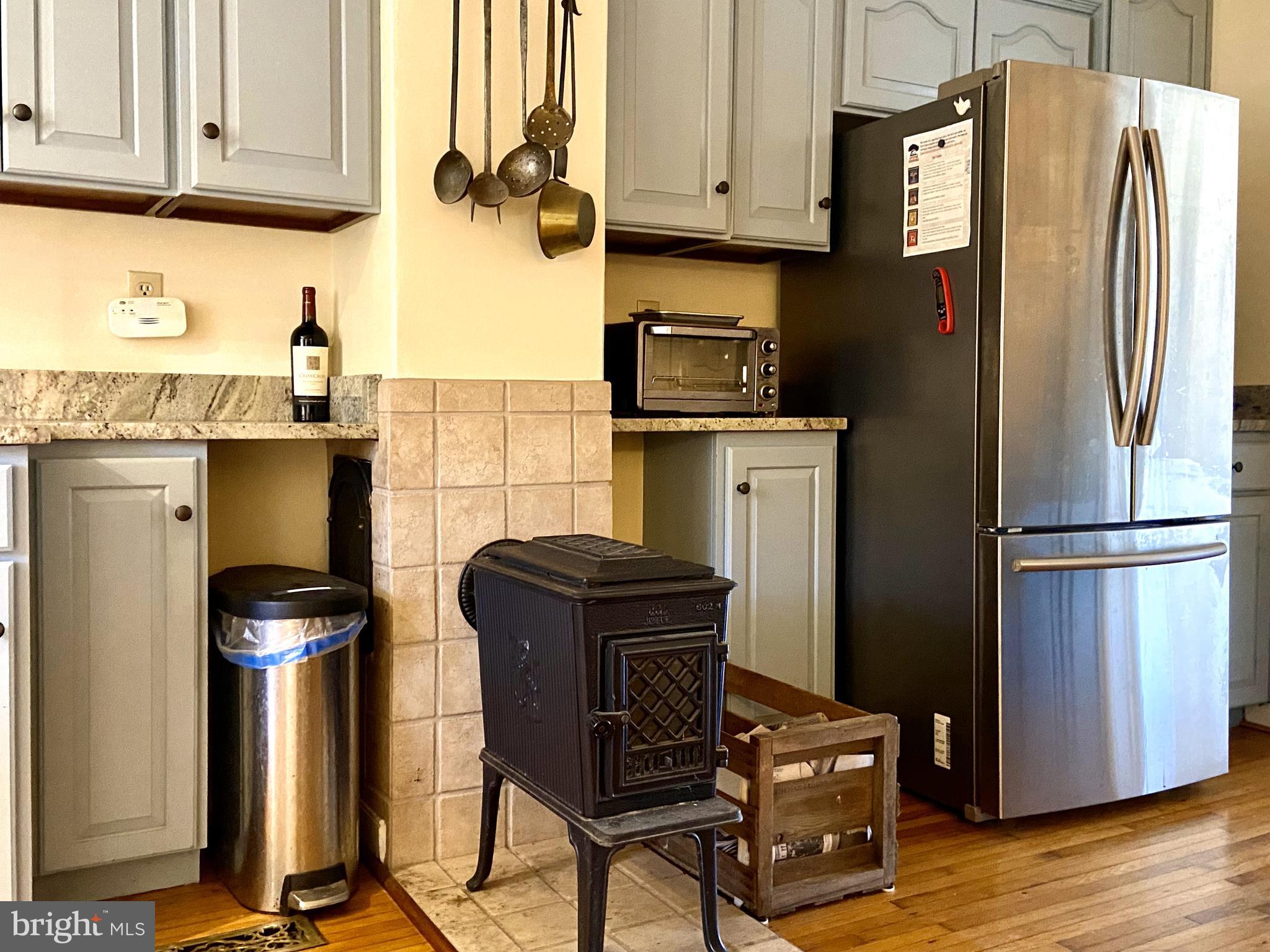 KEEDYSVILLE - Residential