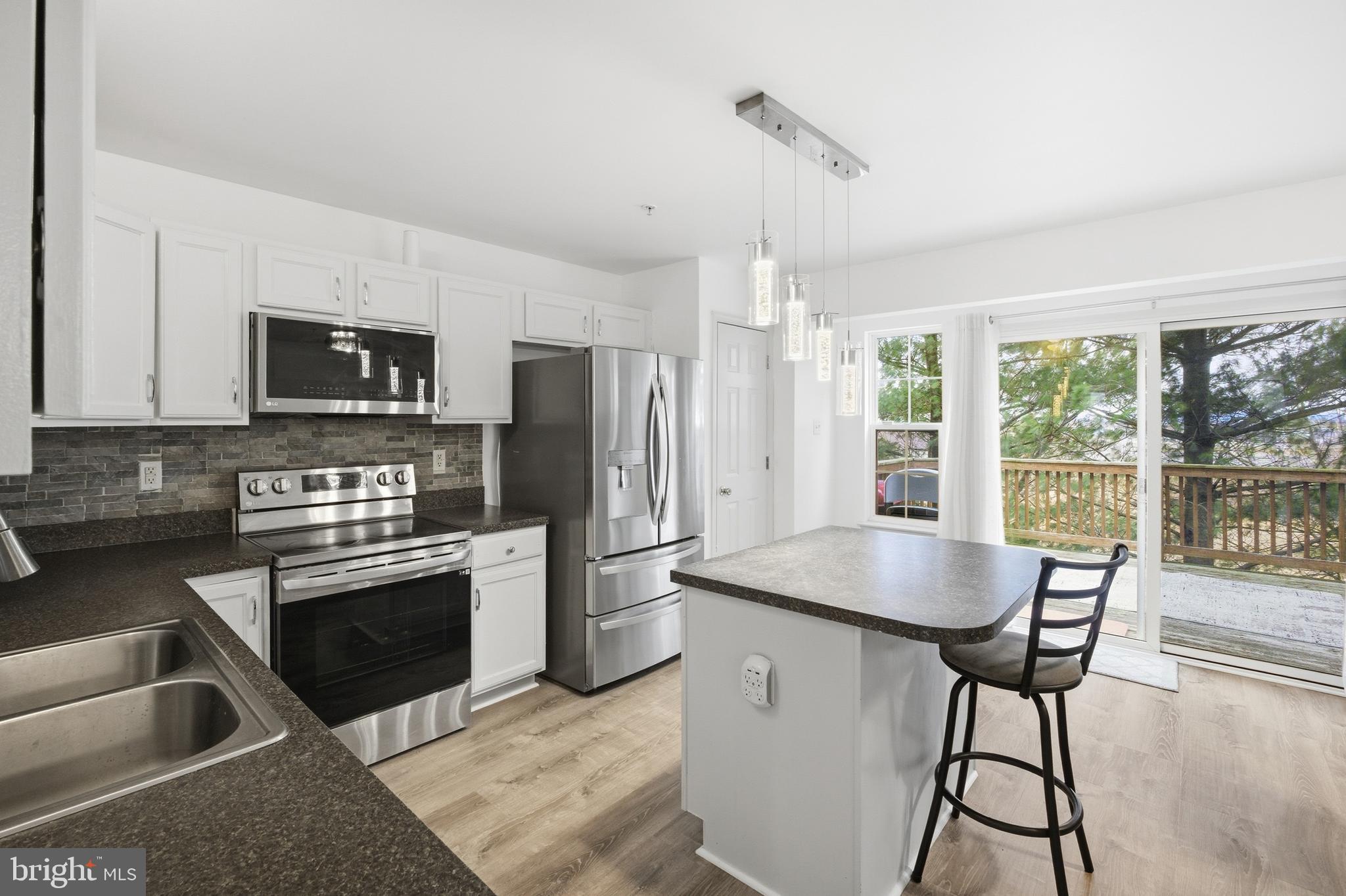 SENECA RIDGE - Residential