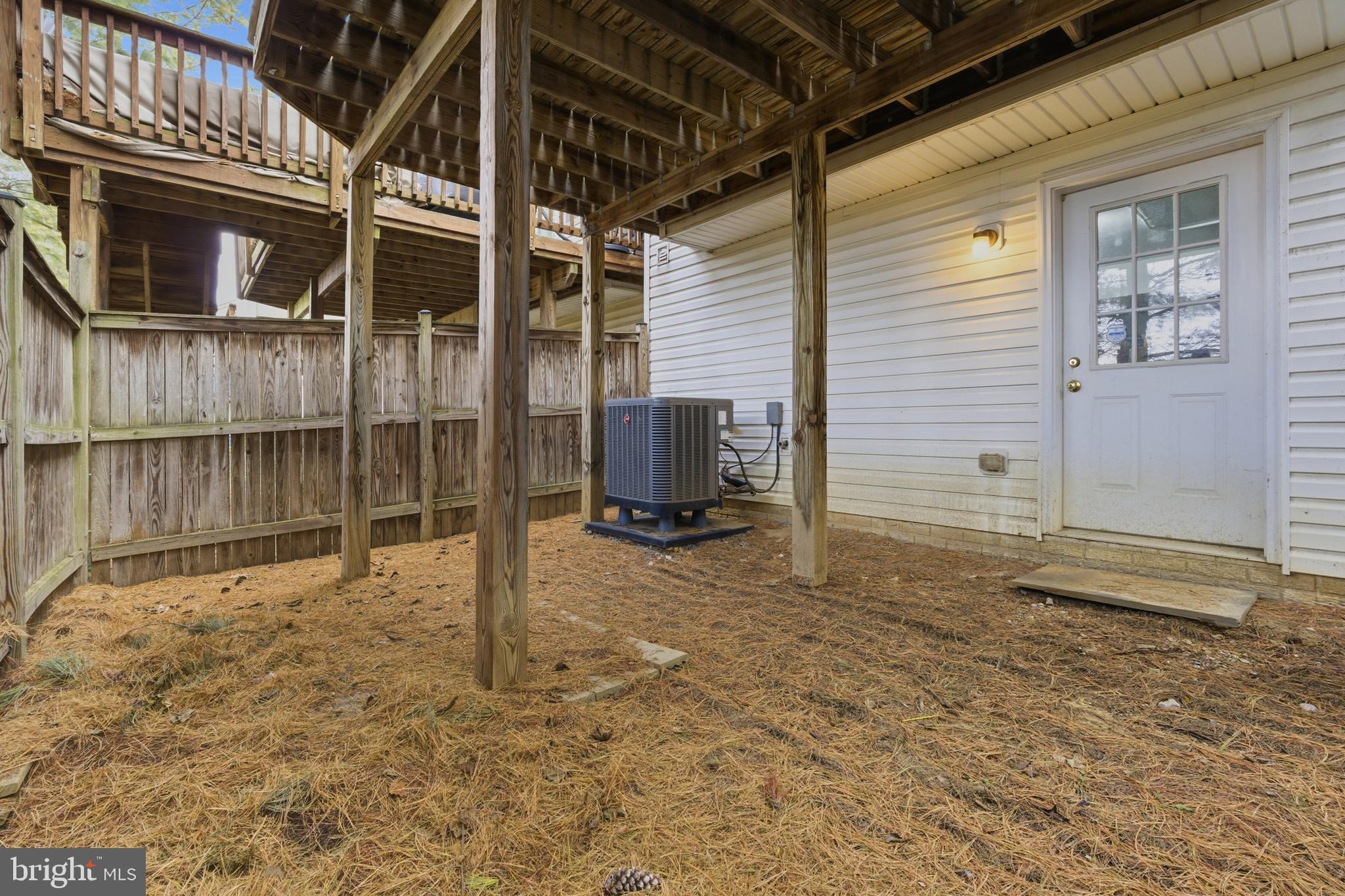 SENECA RIDGE - Residential