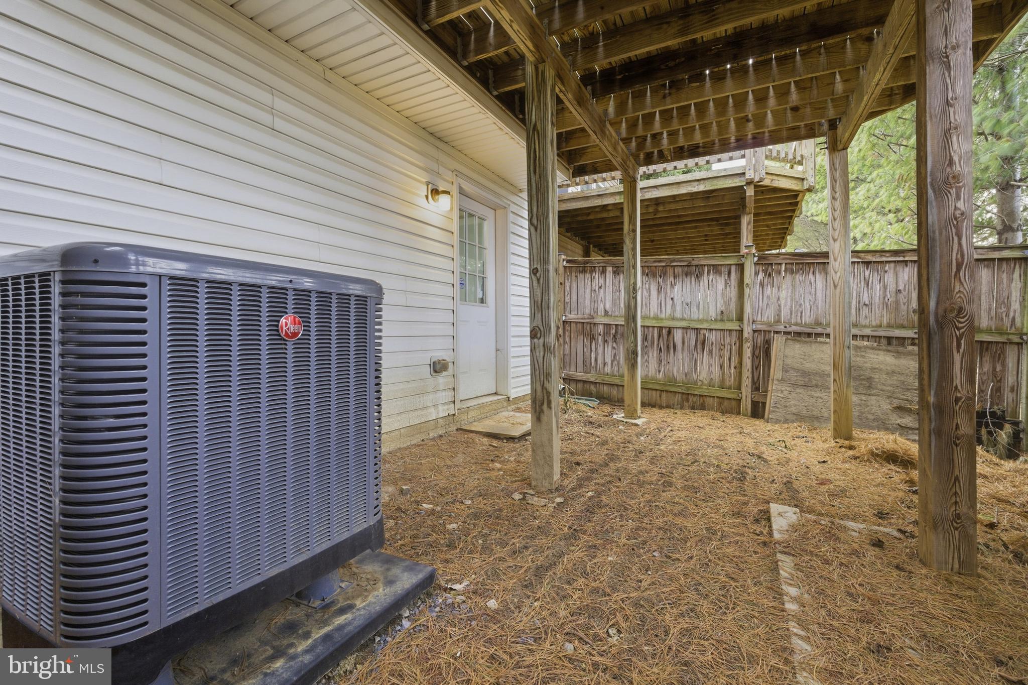 SENECA RIDGE - Residential