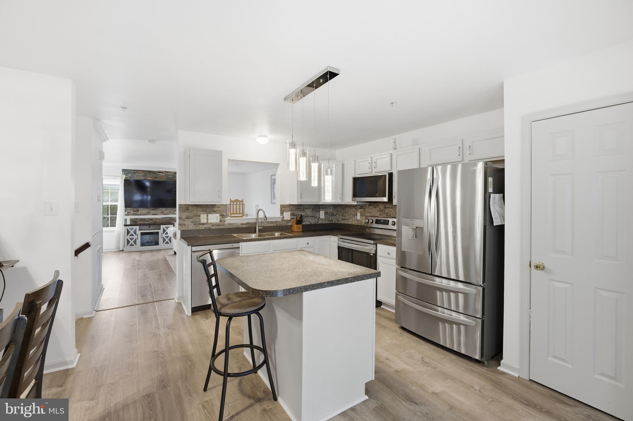 SENECA RIDGE - Residential