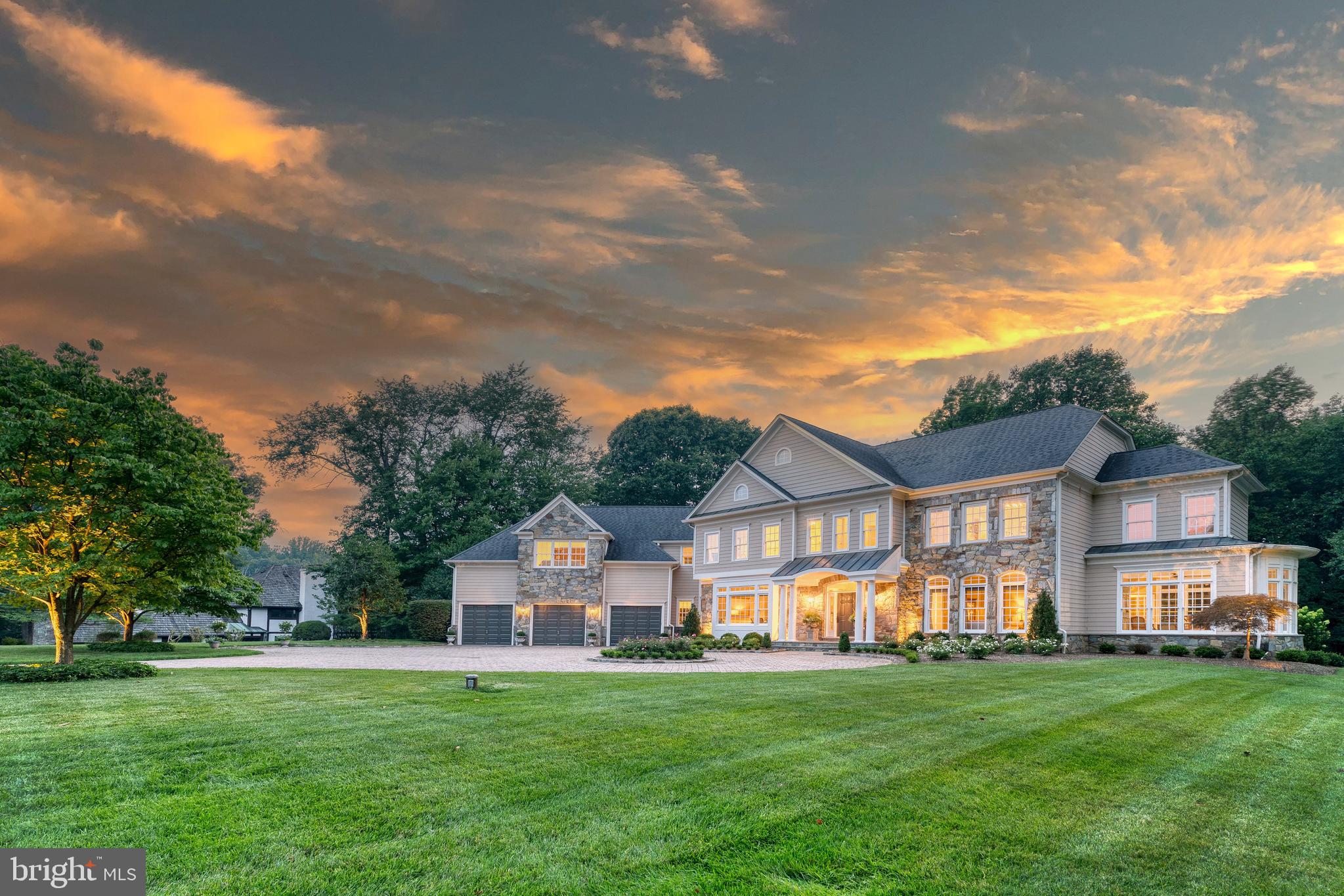 SENECA RIDGE - Residential