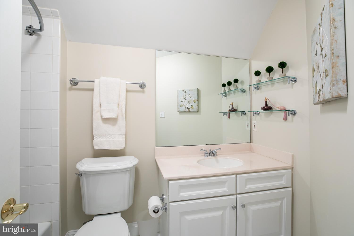 SENECA RIDGE - Residential