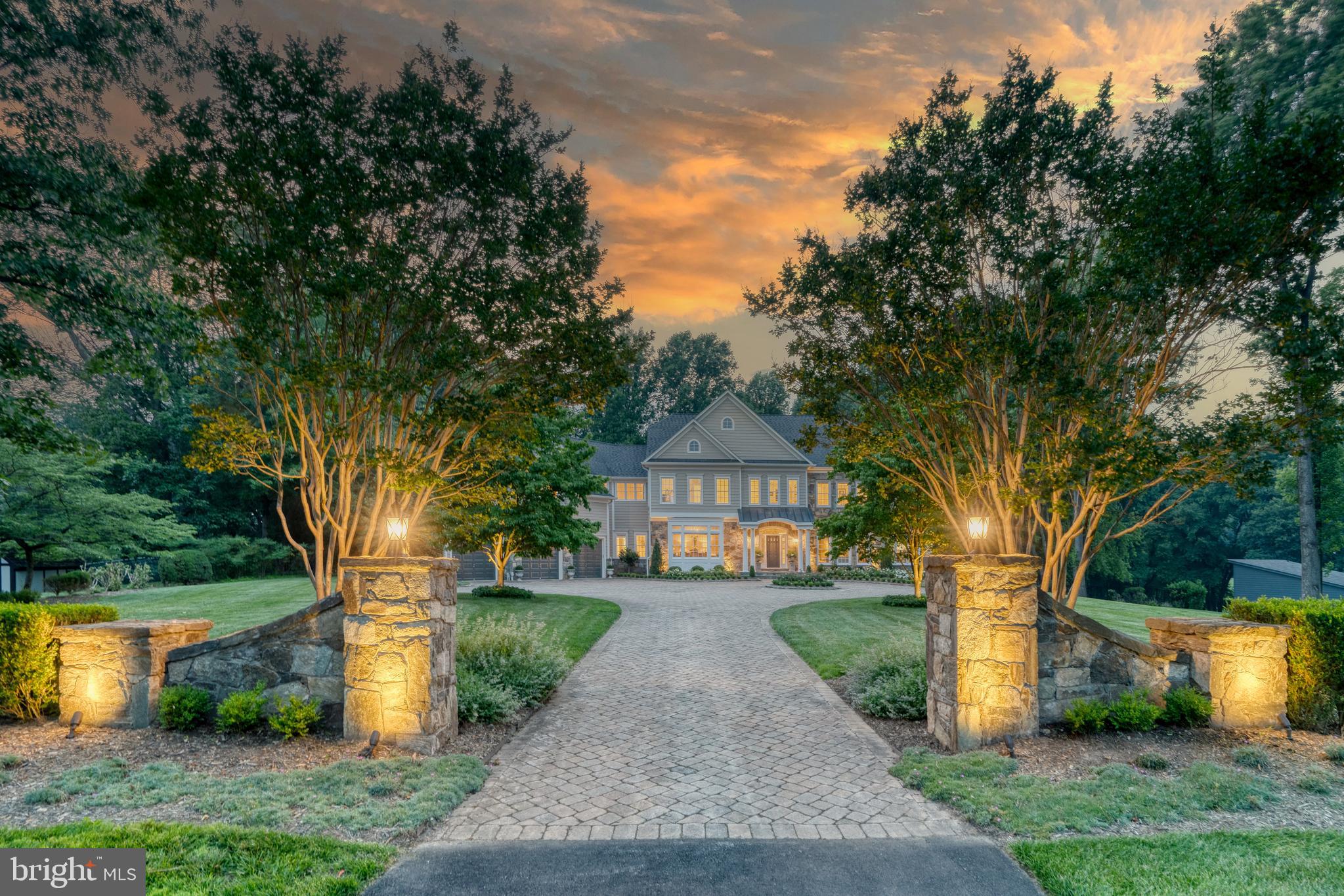 SENECA RIDGE - Residential