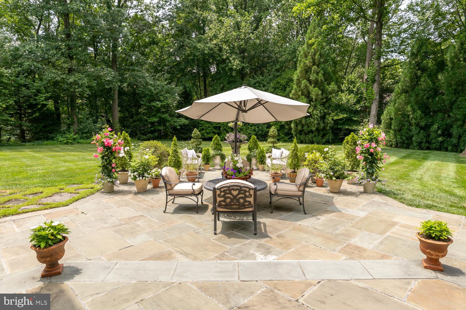 SENECA RIDGE - Residential