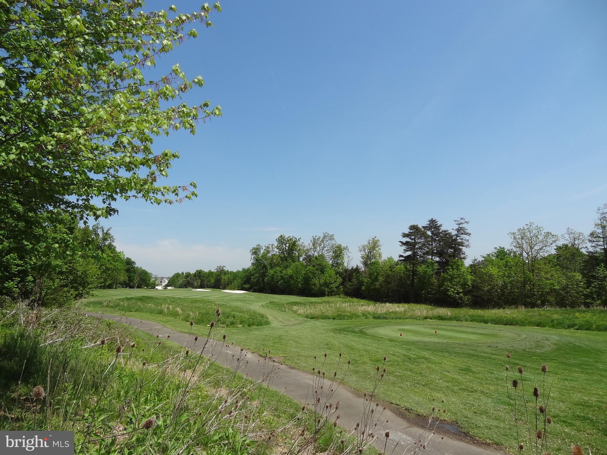 SOUTH RIDING - Residential