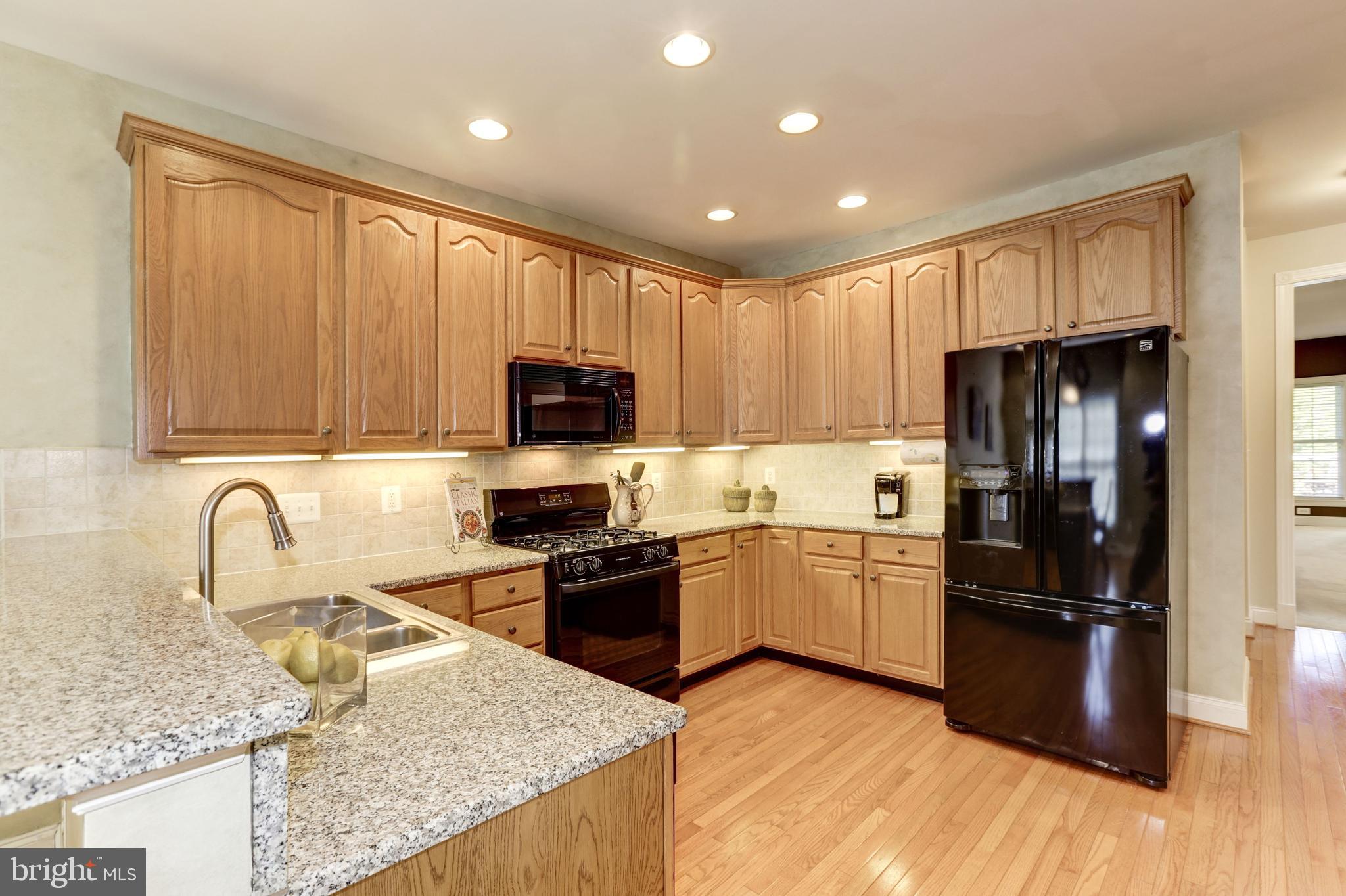 SOUTH RIDING - Residential