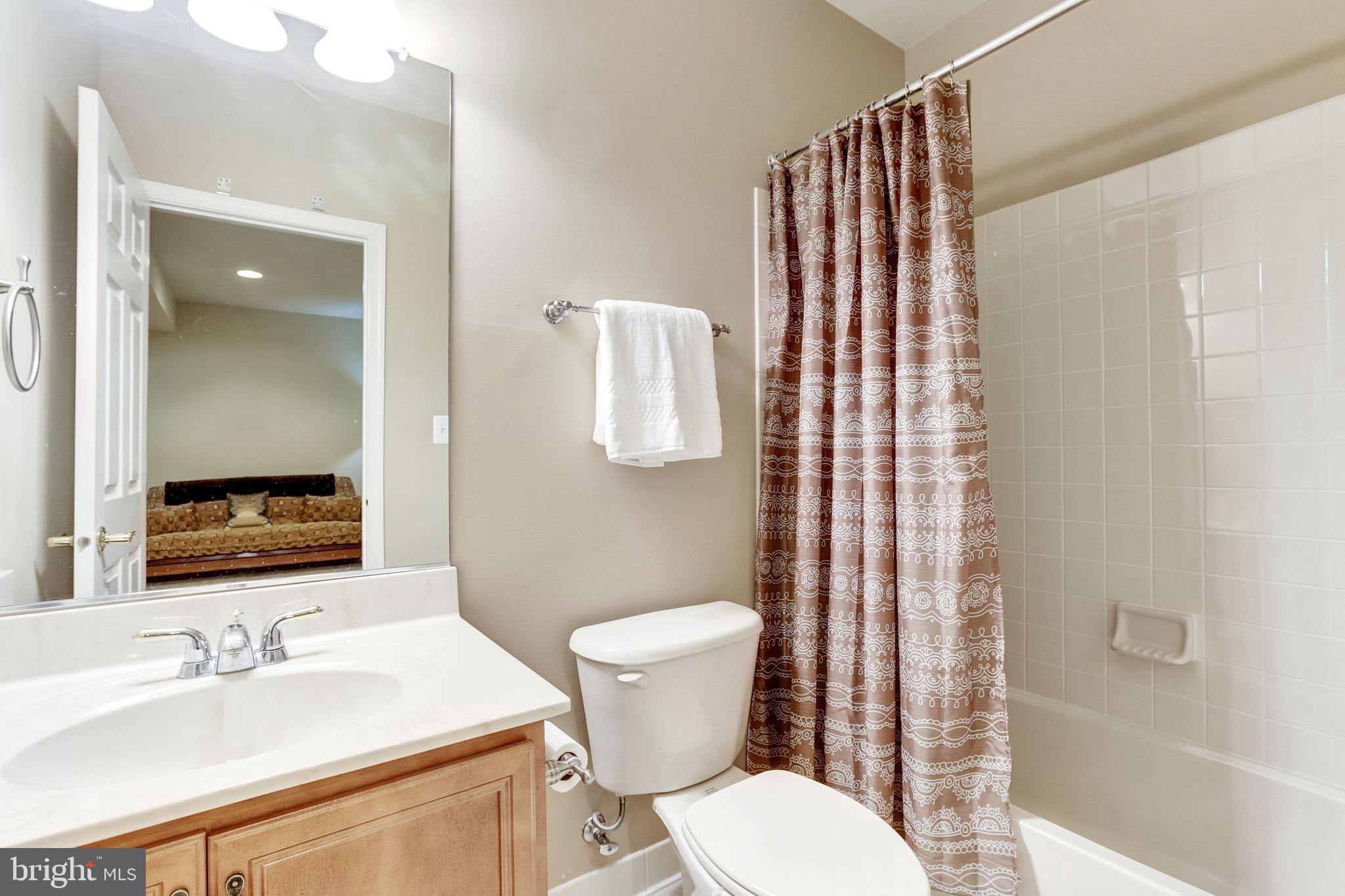 SOUTH RIDING - Residential