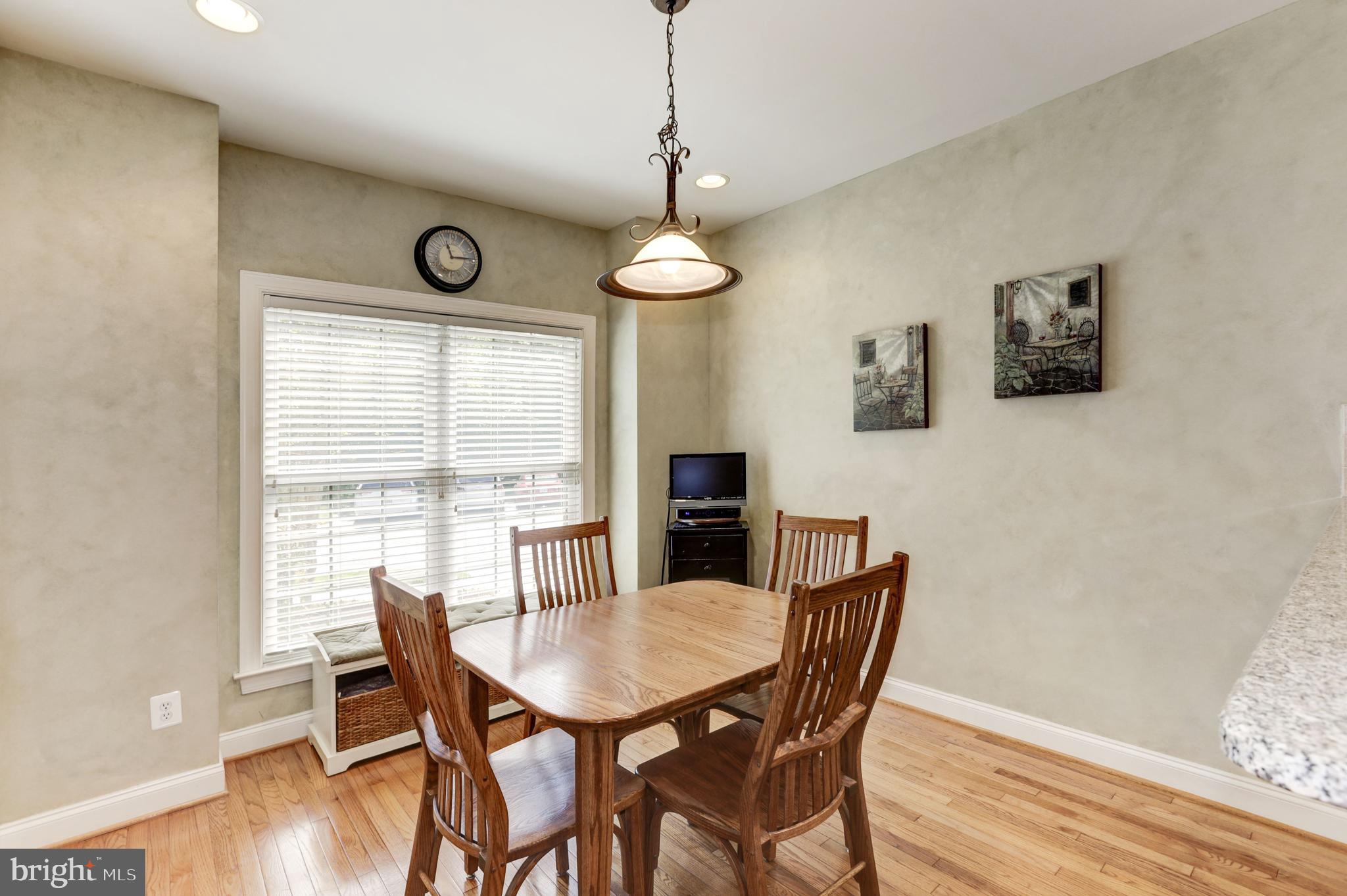 SOUTH RIDING - Residential