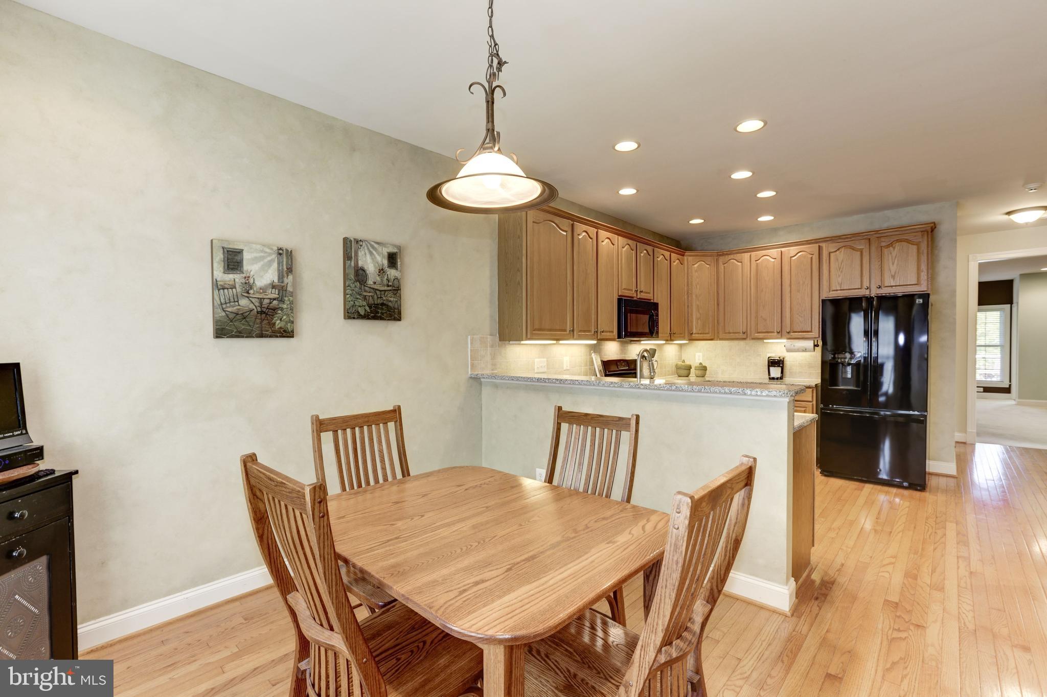 SOUTH RIDING - Residential