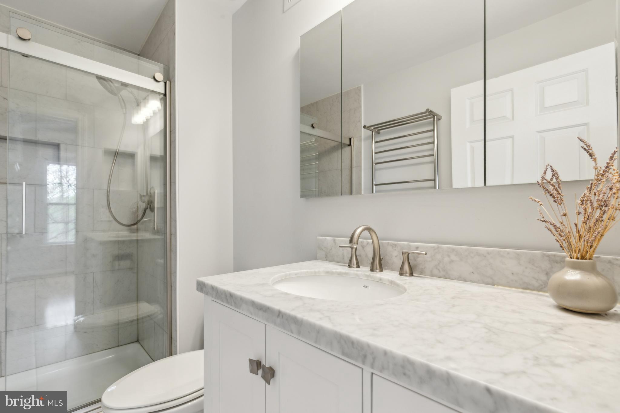 OCCOQUAN POINTE CONDO - Residential