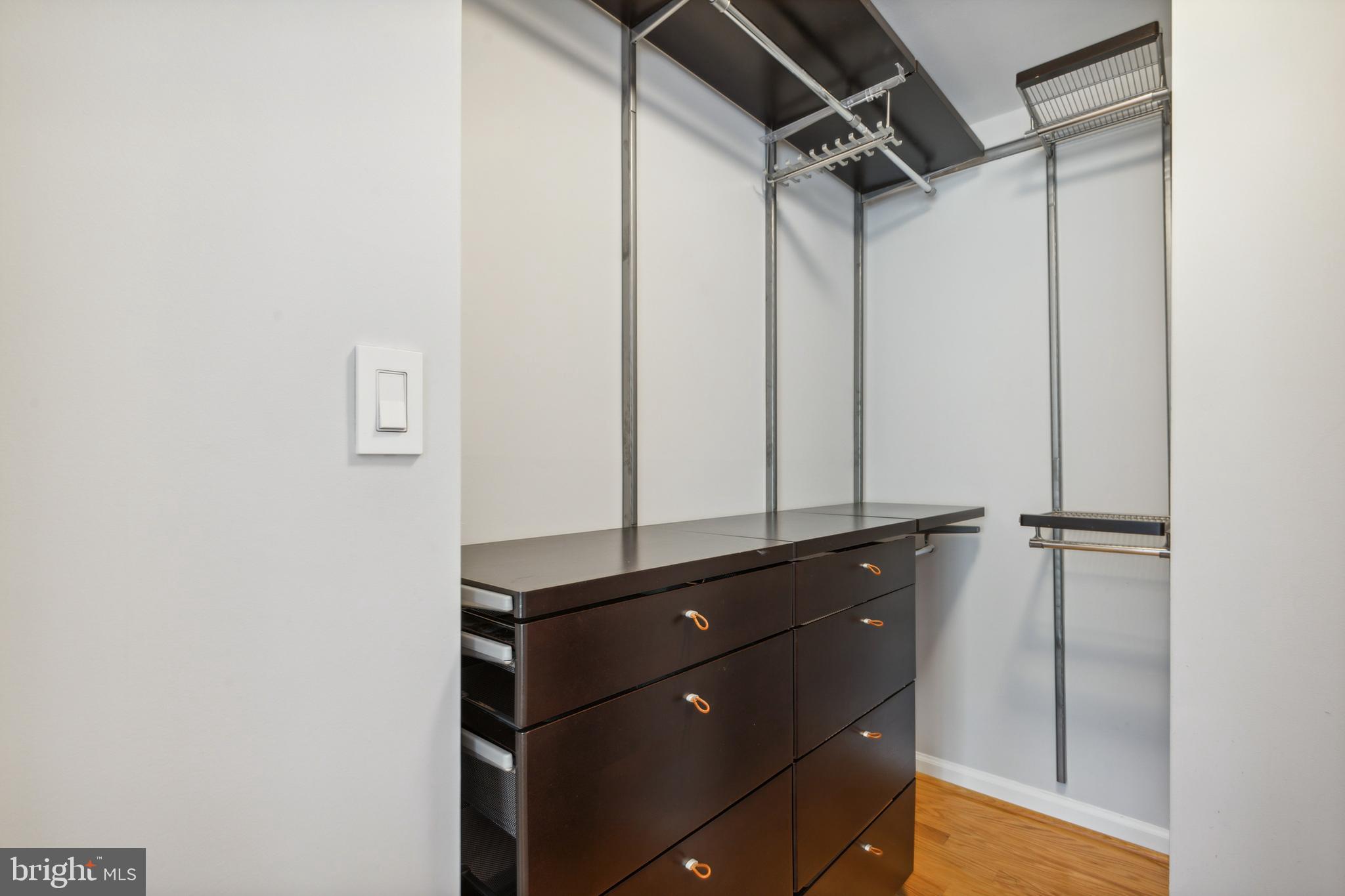 OCCOQUAN POINTE CONDO - Residential