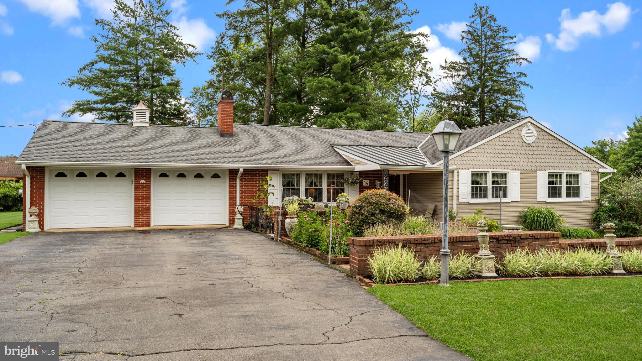 14 FARM ROAD