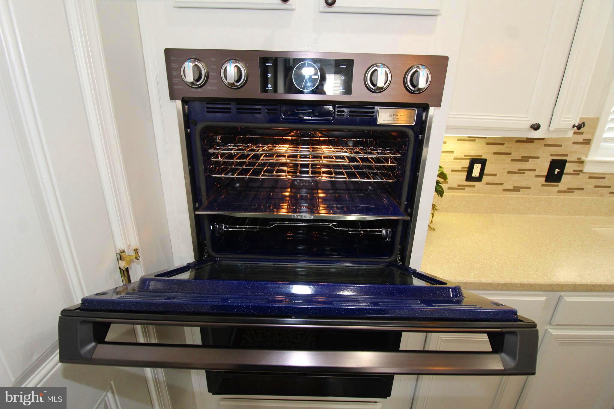 NEW BRISTOW VILLAGE - Residential