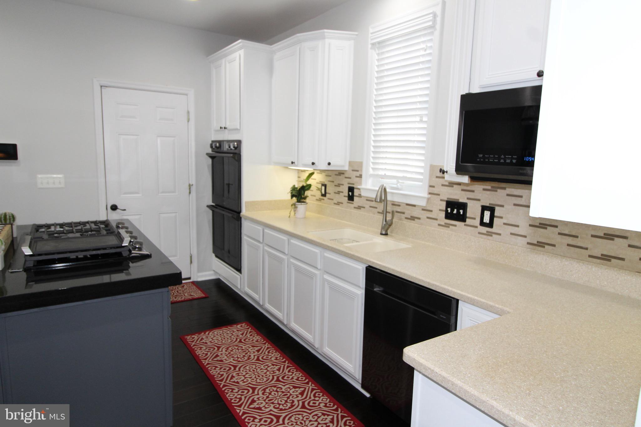 NEW BRISTOW VILLAGE - Residential