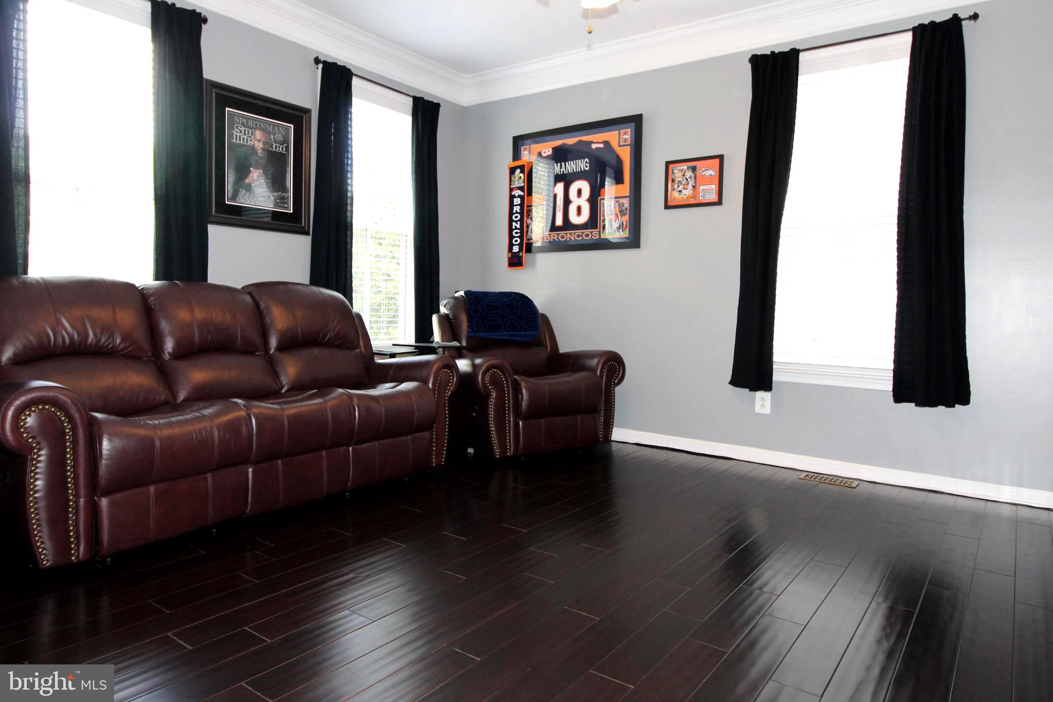 NEW BRISTOW VILLAGE - Residential