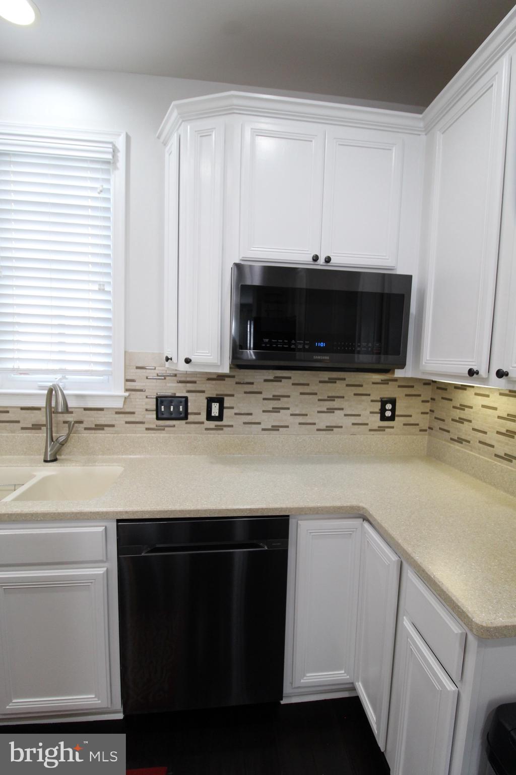 NEW BRISTOW VILLAGE - Residential