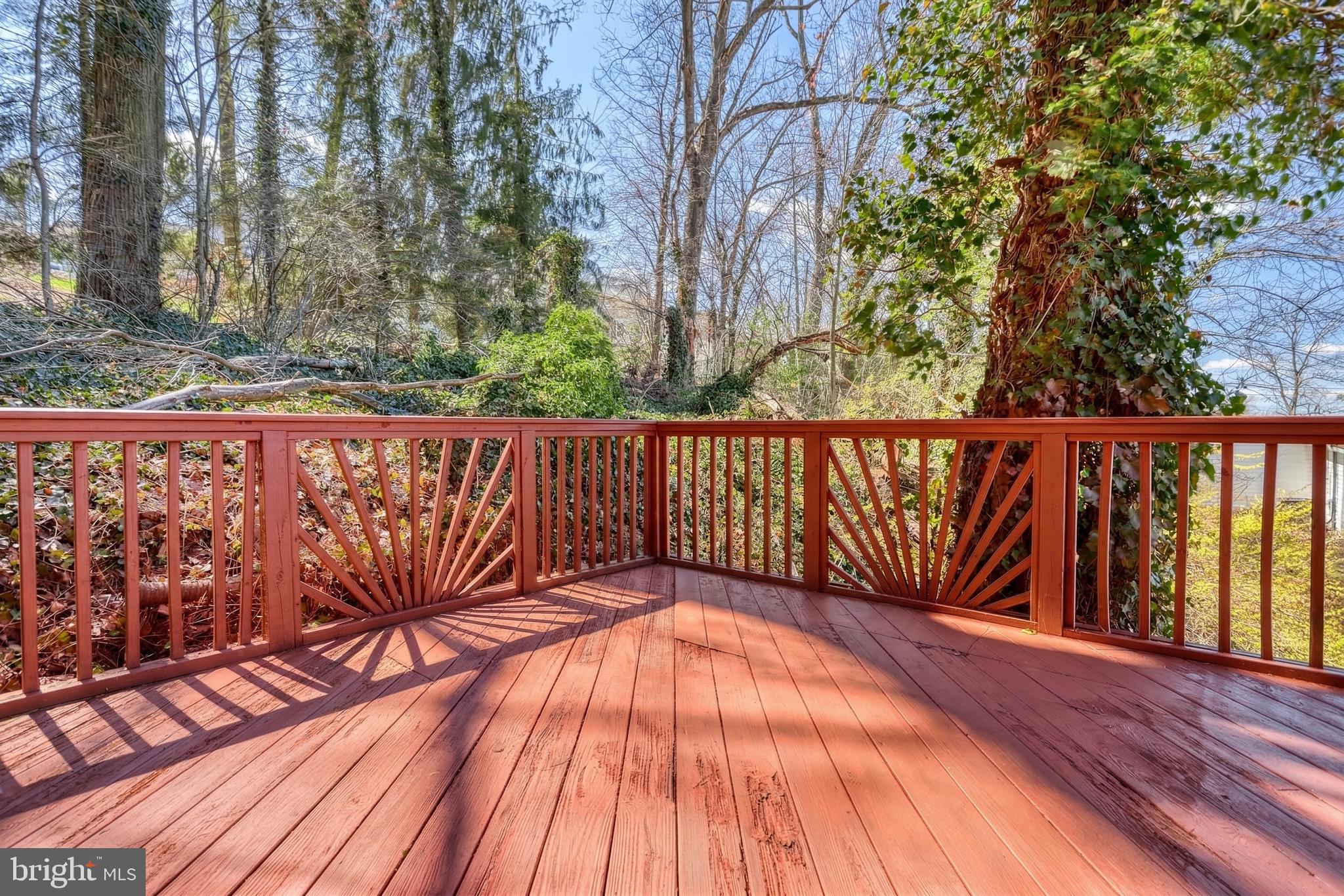 SPRINGETTSBURY - Residential