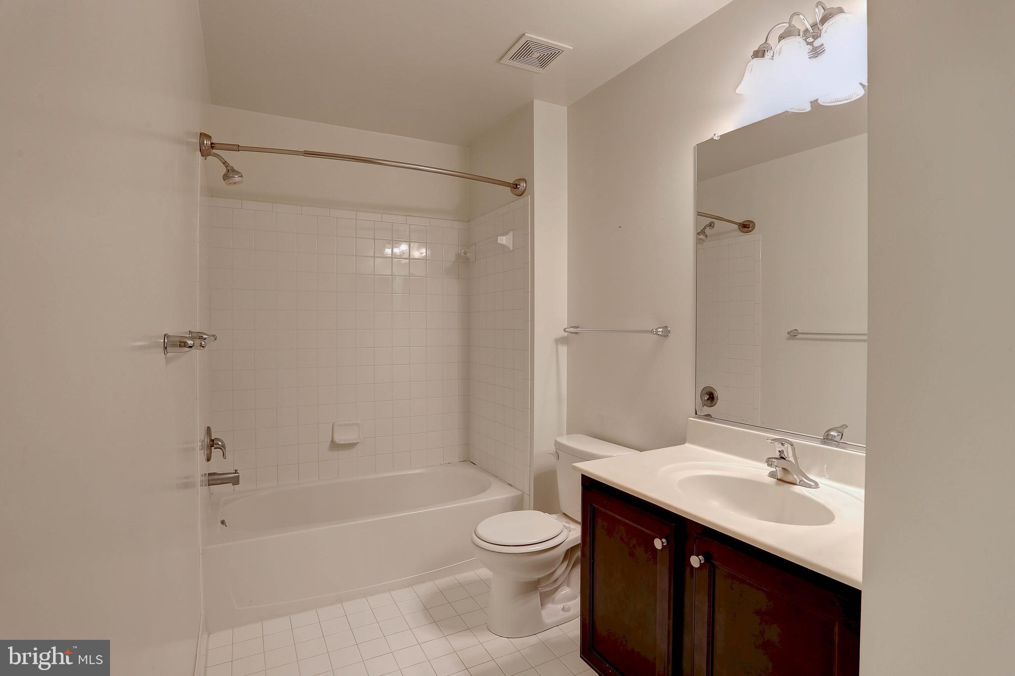 RESERVOIR RIDGE - Residential