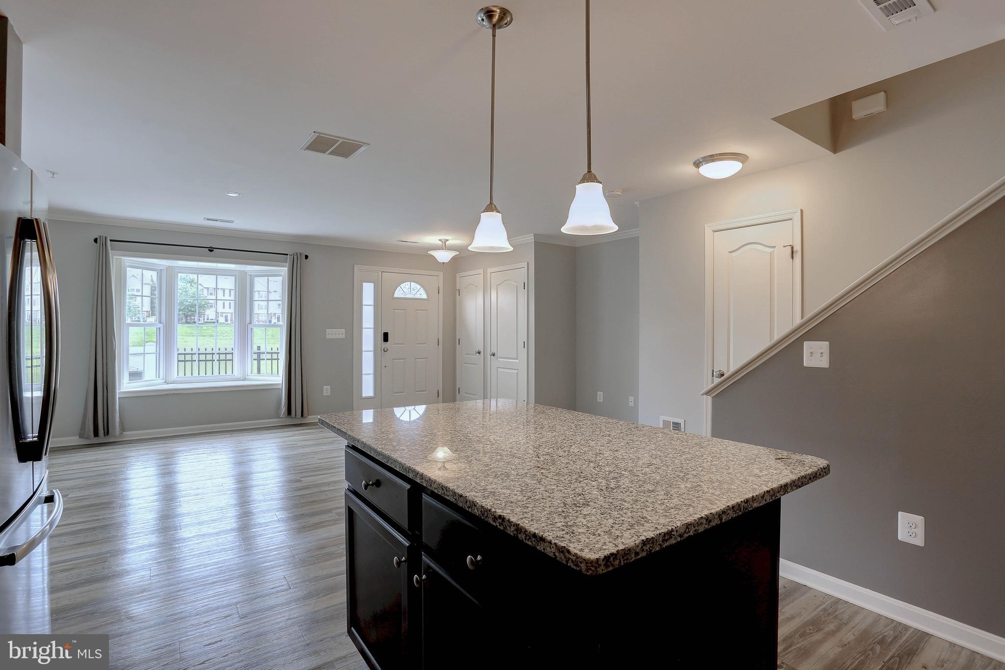 RESERVOIR RIDGE - Residential