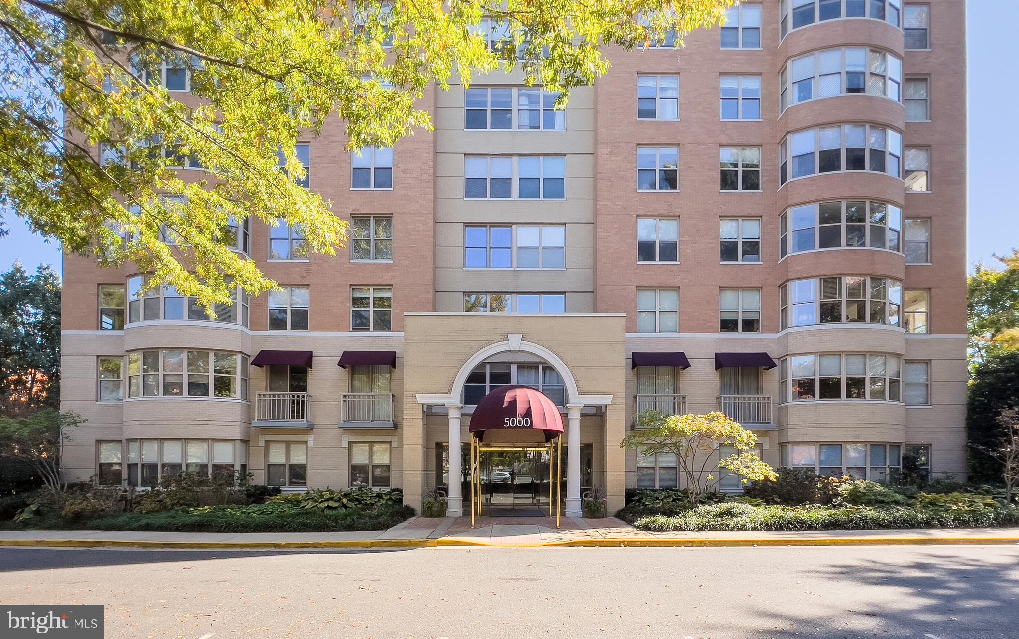 5000 BATTERY LANE 207