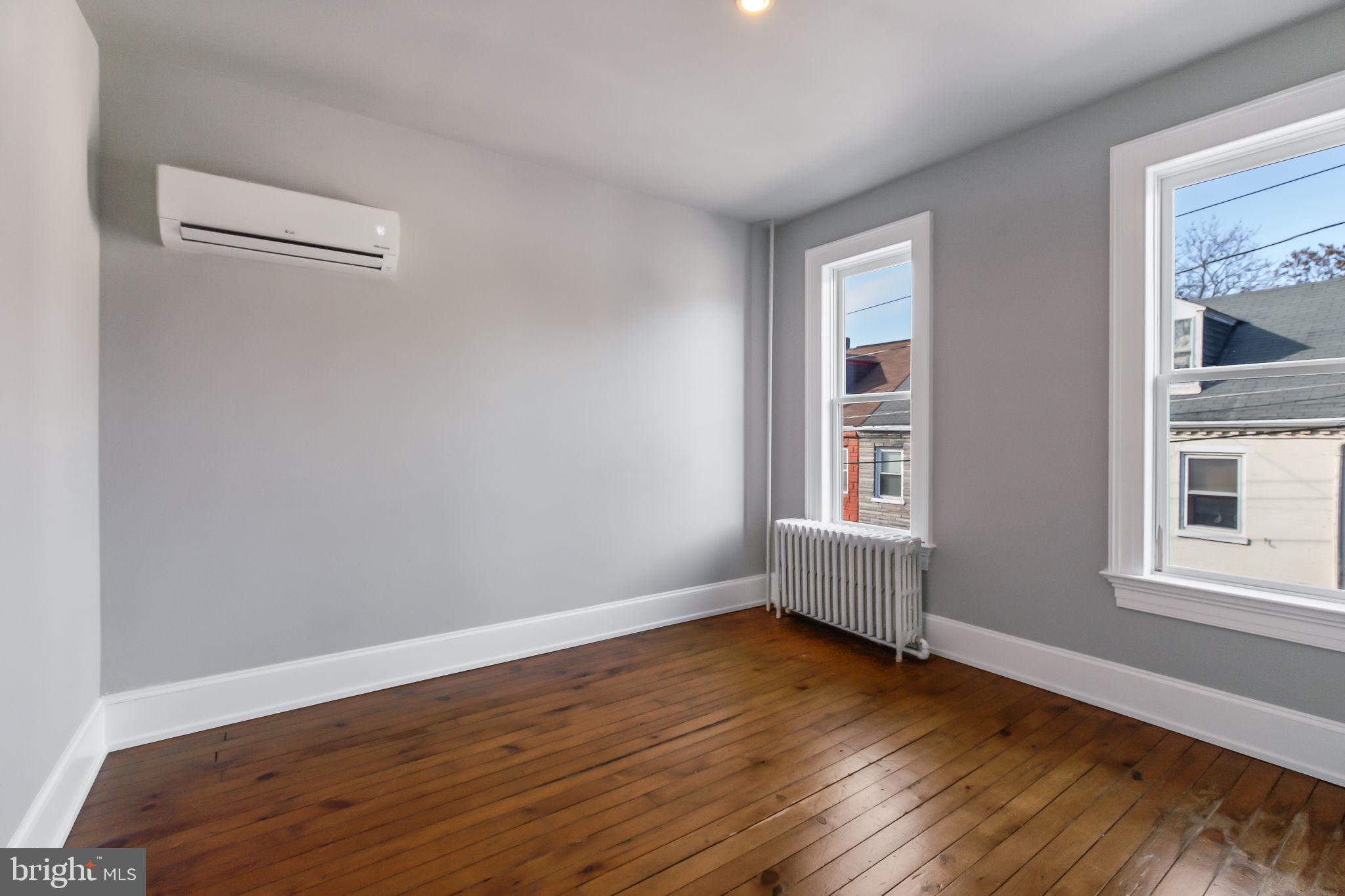 DOWNTOWN LANCASTER - Residential