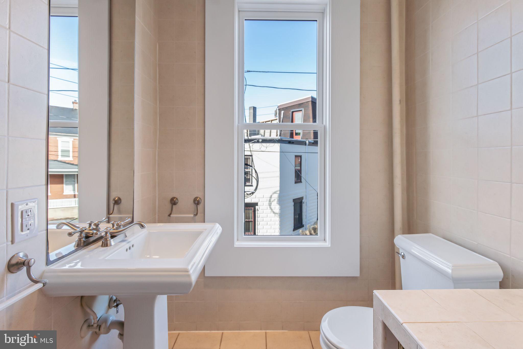 DOWNTOWN LANCASTER - Residential