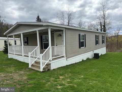 22 APACHE RUN BARTO PA 19504