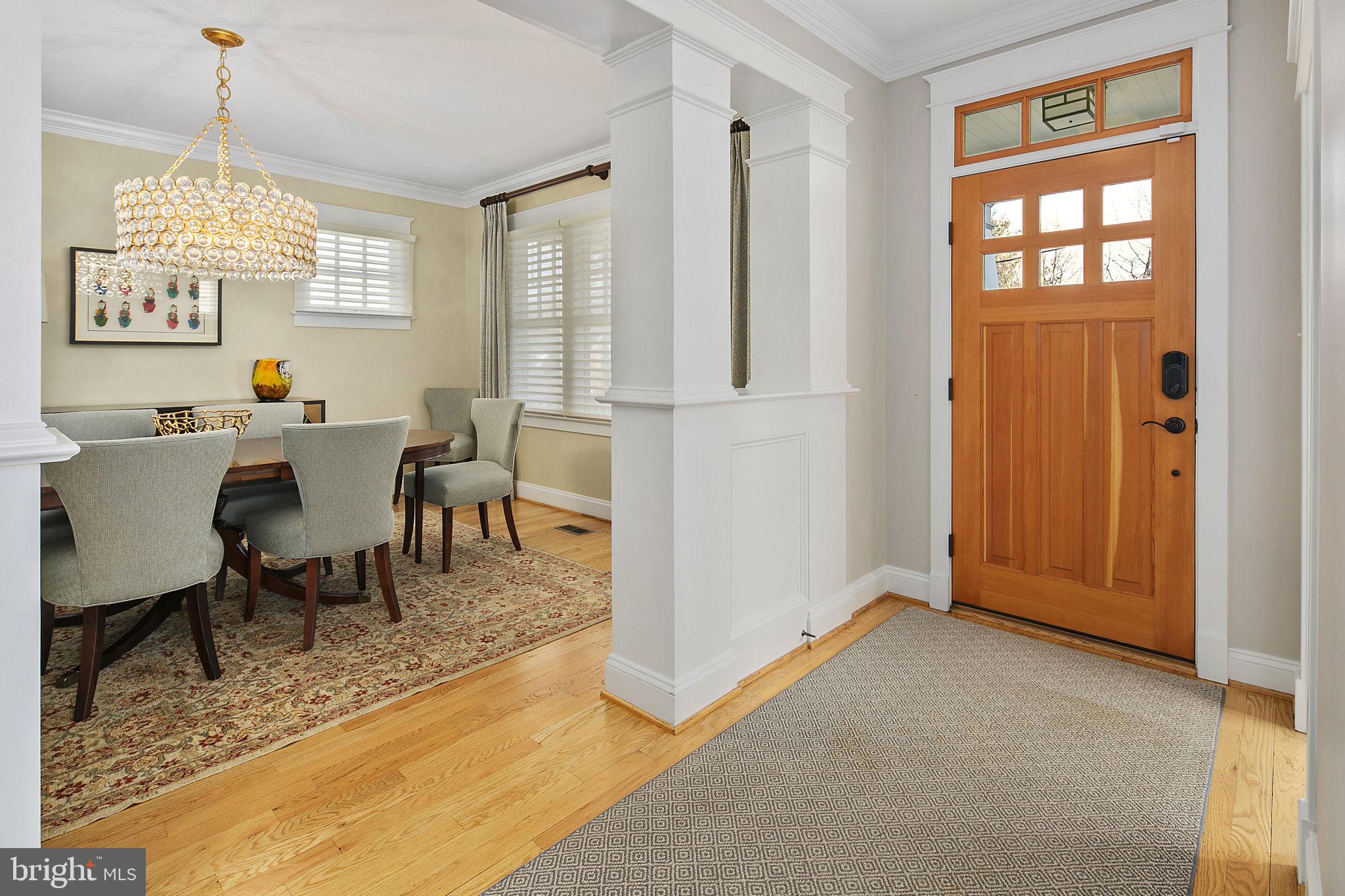 MOORES CLARENDON - Residential