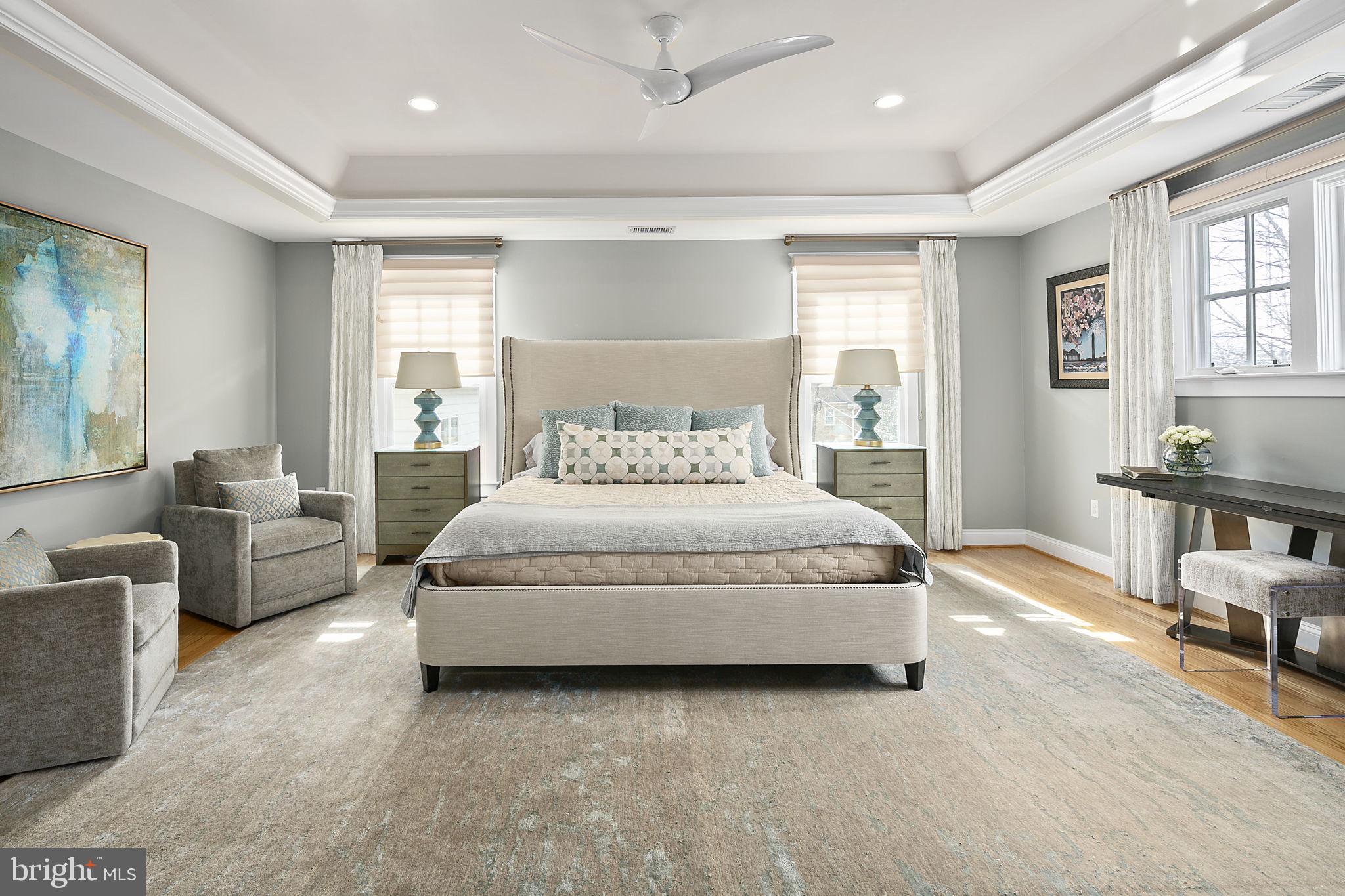 MOORES CLARENDON - Residential