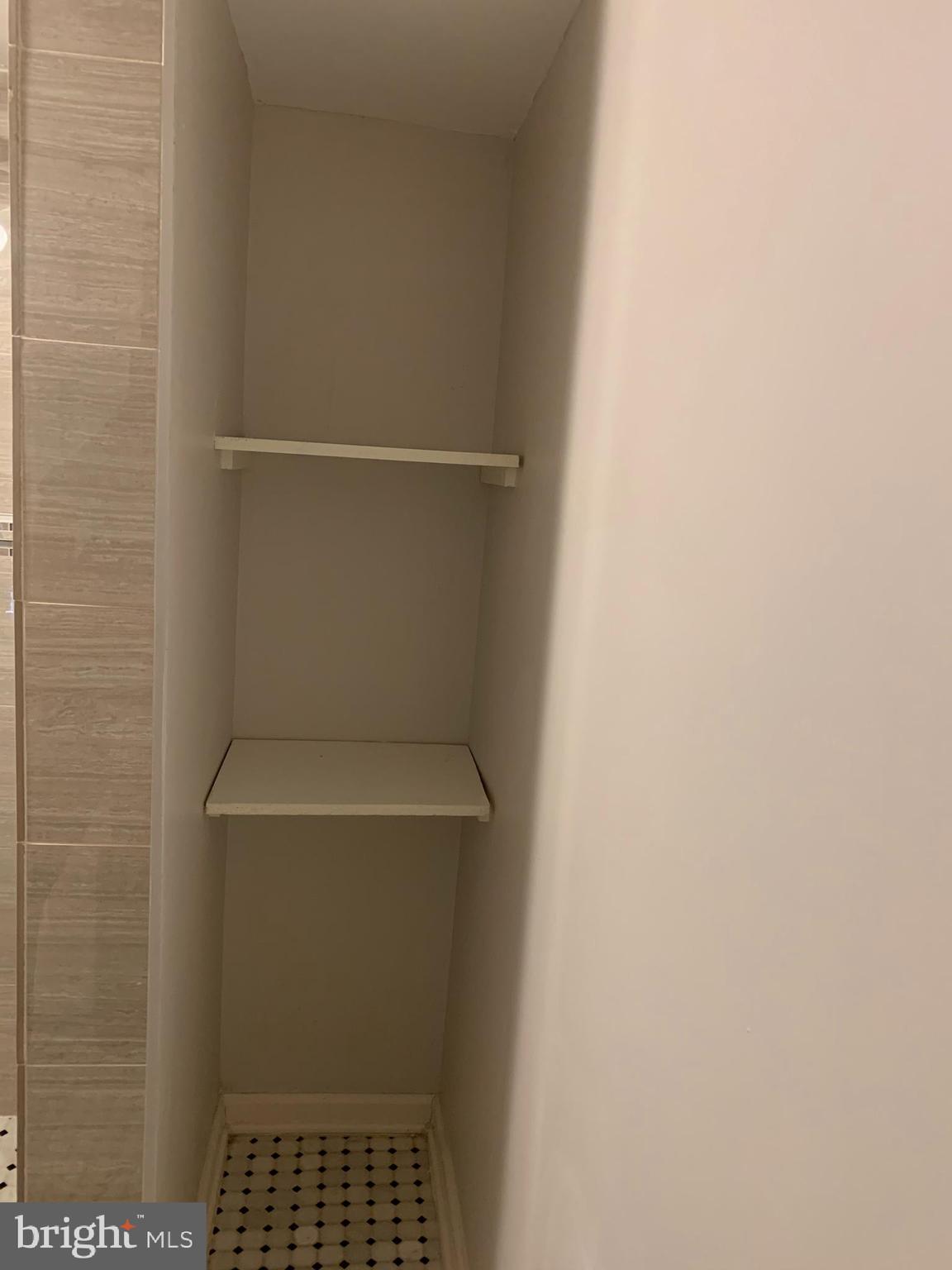 WILSON BRIDGE - Residential Lease