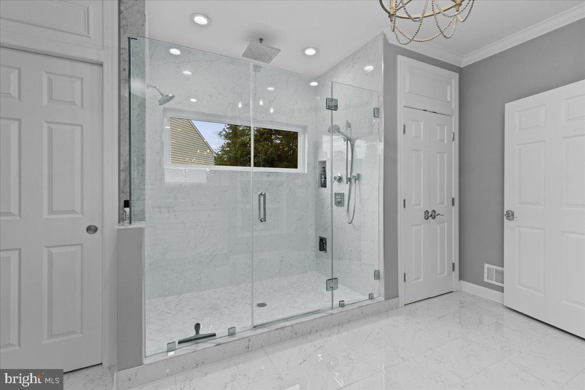 BELMONT GLEN - Residential