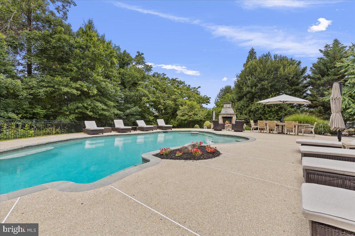 BELMONT GLEN - Residential