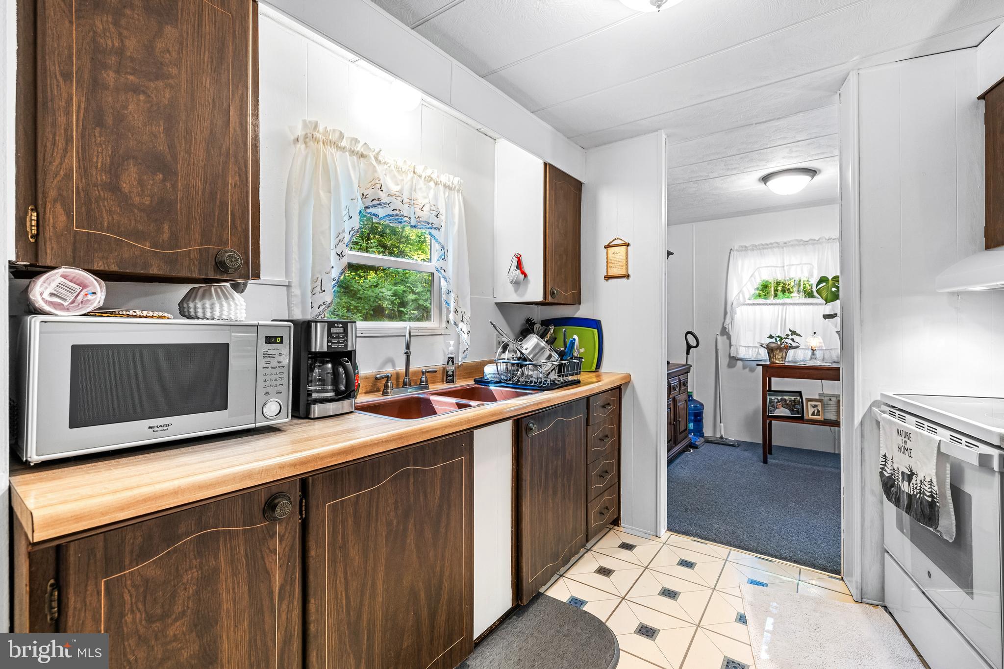 NORTH HOPEWELL - Residential