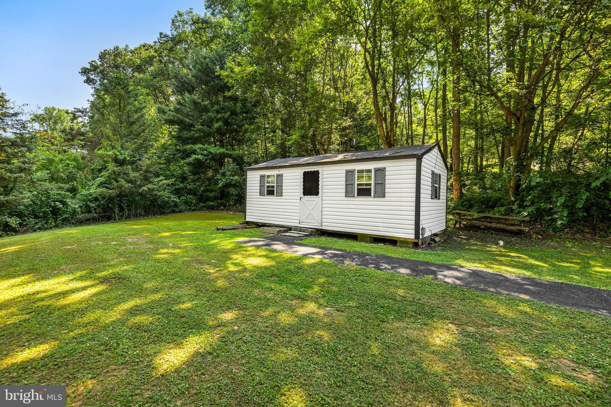 NORTH HOPEWELL - Residential