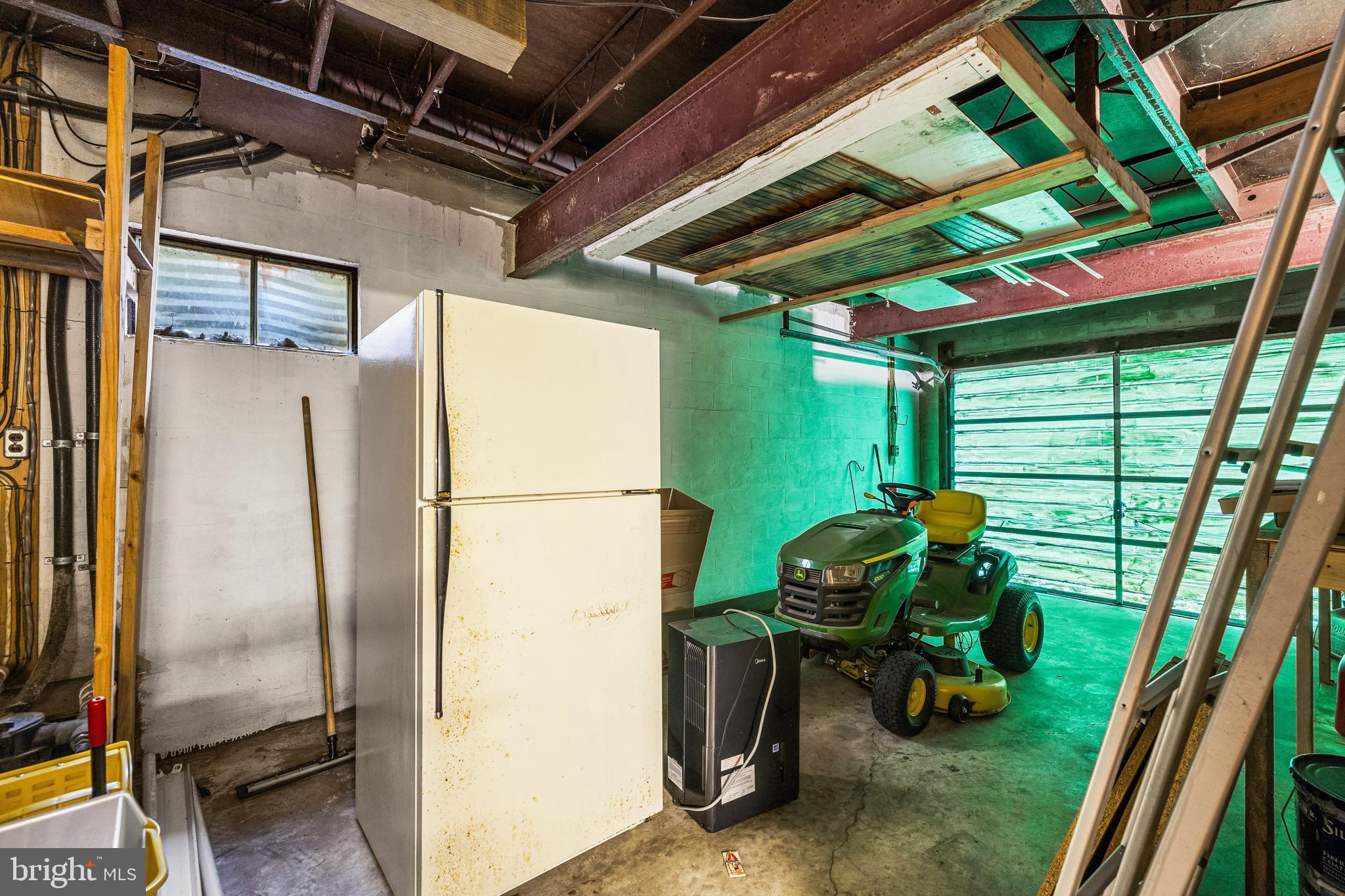 NORTH HOPEWELL - Residential